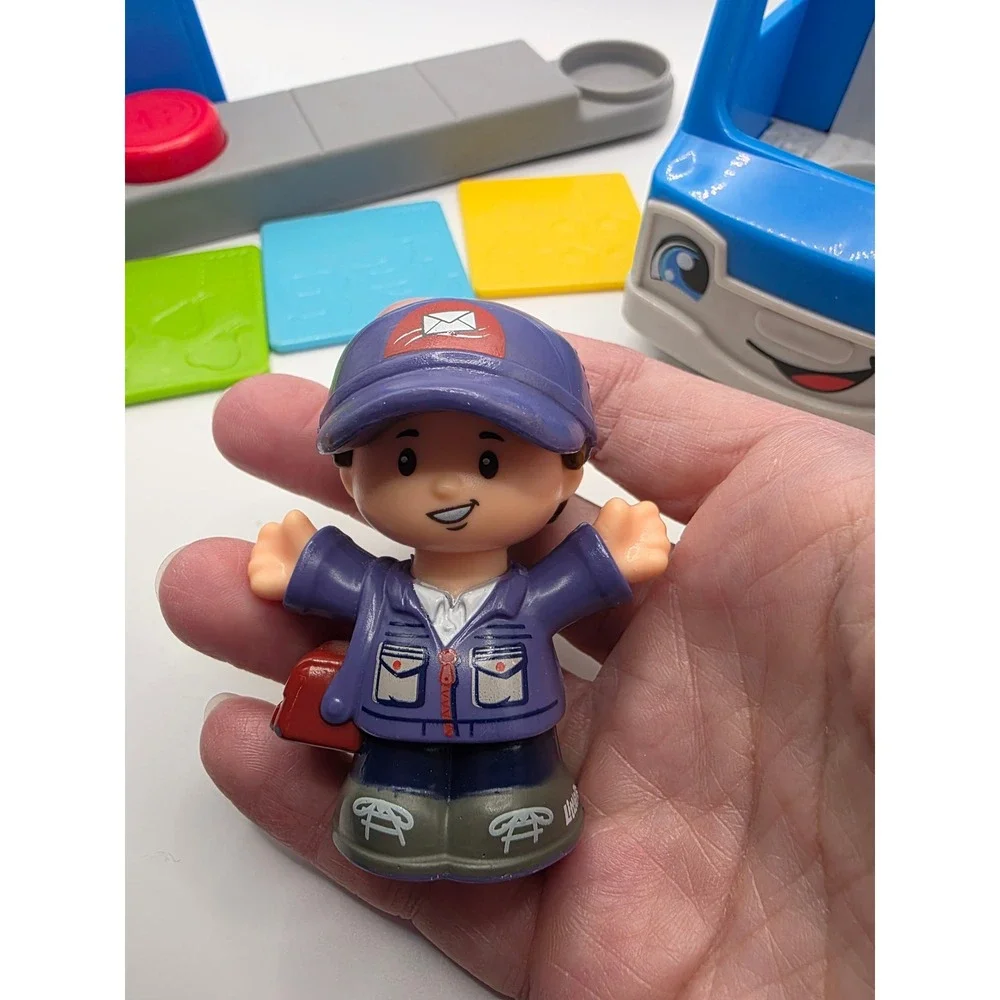 Fisher Price Little People Sending Love Mail Truck Mailbox Carrier 4 Letters Toy